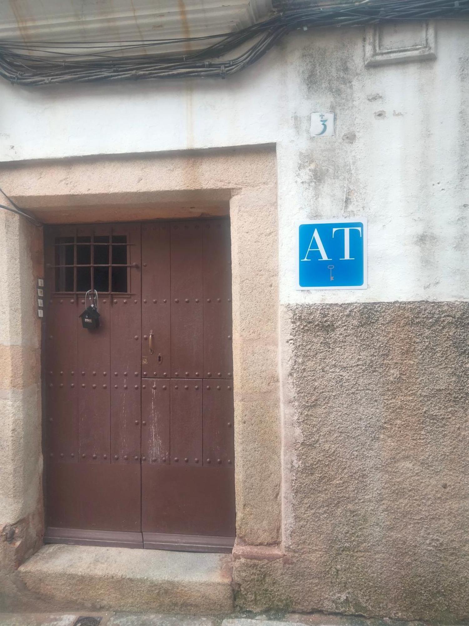 ᛕꮧℤεℝεs Apartament Caceres Exterior photo